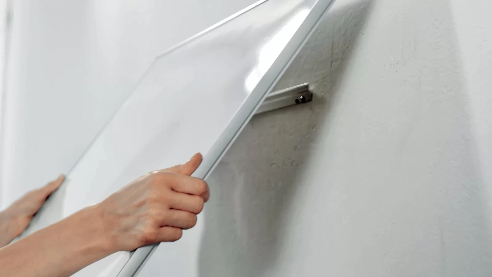 Доска магнитно-маркерная NOBO Pro 89x50см