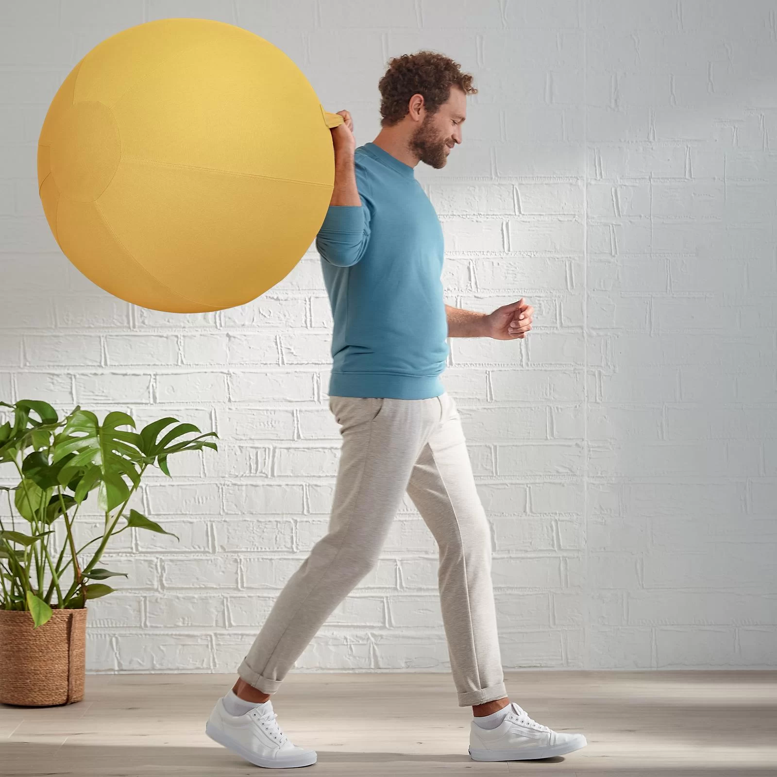 Minge LEITZ Cosy, pentru sezut si fitness, galbena