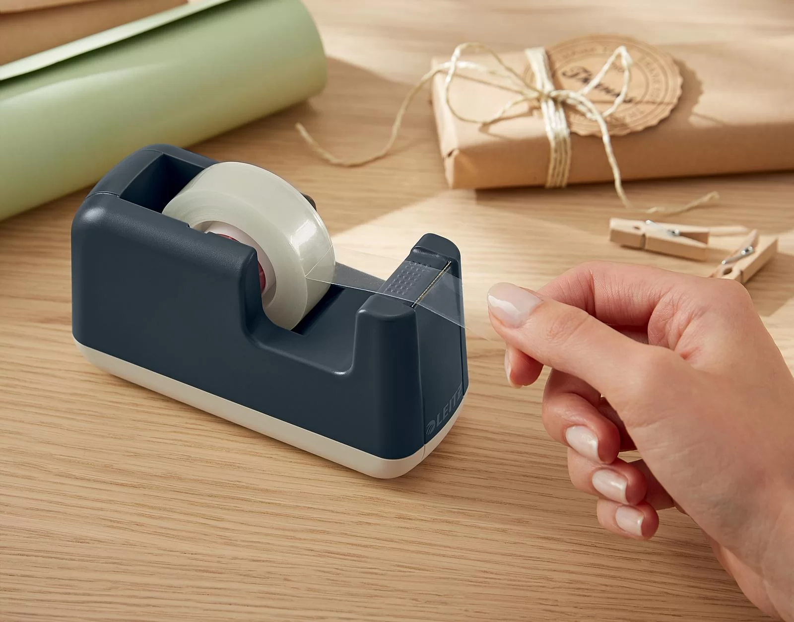 Dispenser banda adeziva LEITZ Cosy, 30m, gri