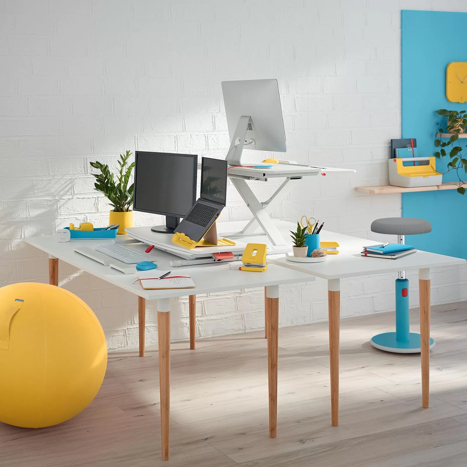 Suport p-u laptop LEITZ Cosy, gri