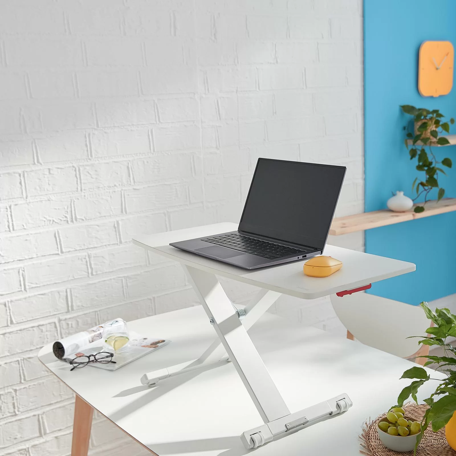 Suport p-u laptop LEITZ Cosy, gri