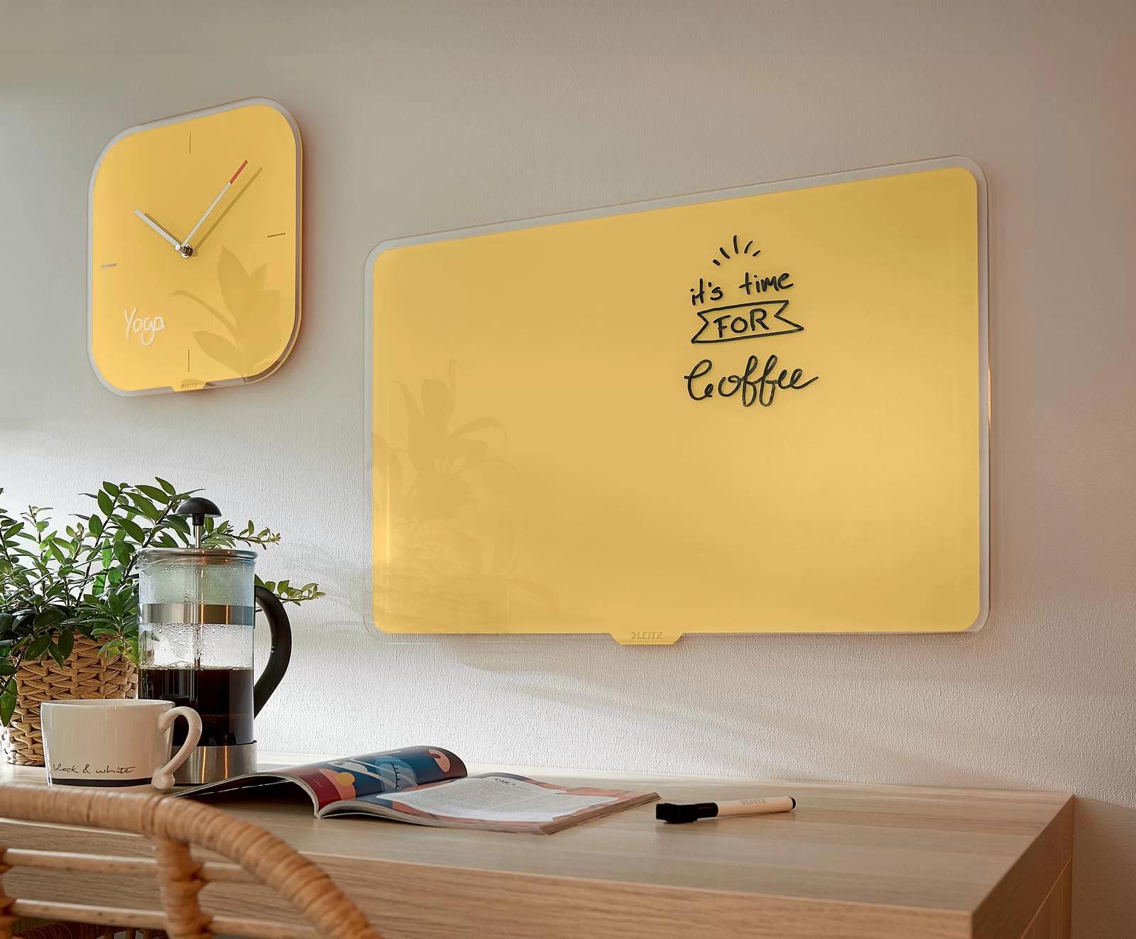 Доска магнитно-стеклянная LEITZ Cosy 60х40 см, желтая