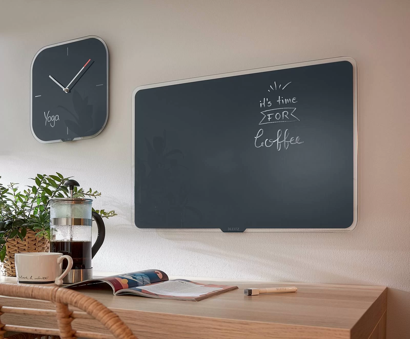 Tabla conferinta din sticla LEITZ Cosy 60x40cm gri