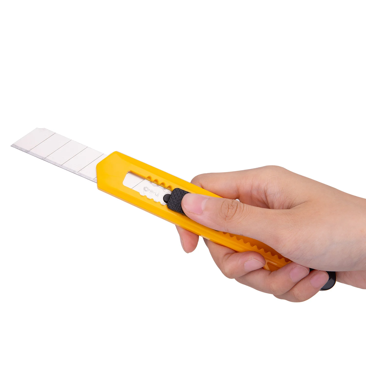 Cutter DELI Essential, 18mm, blister