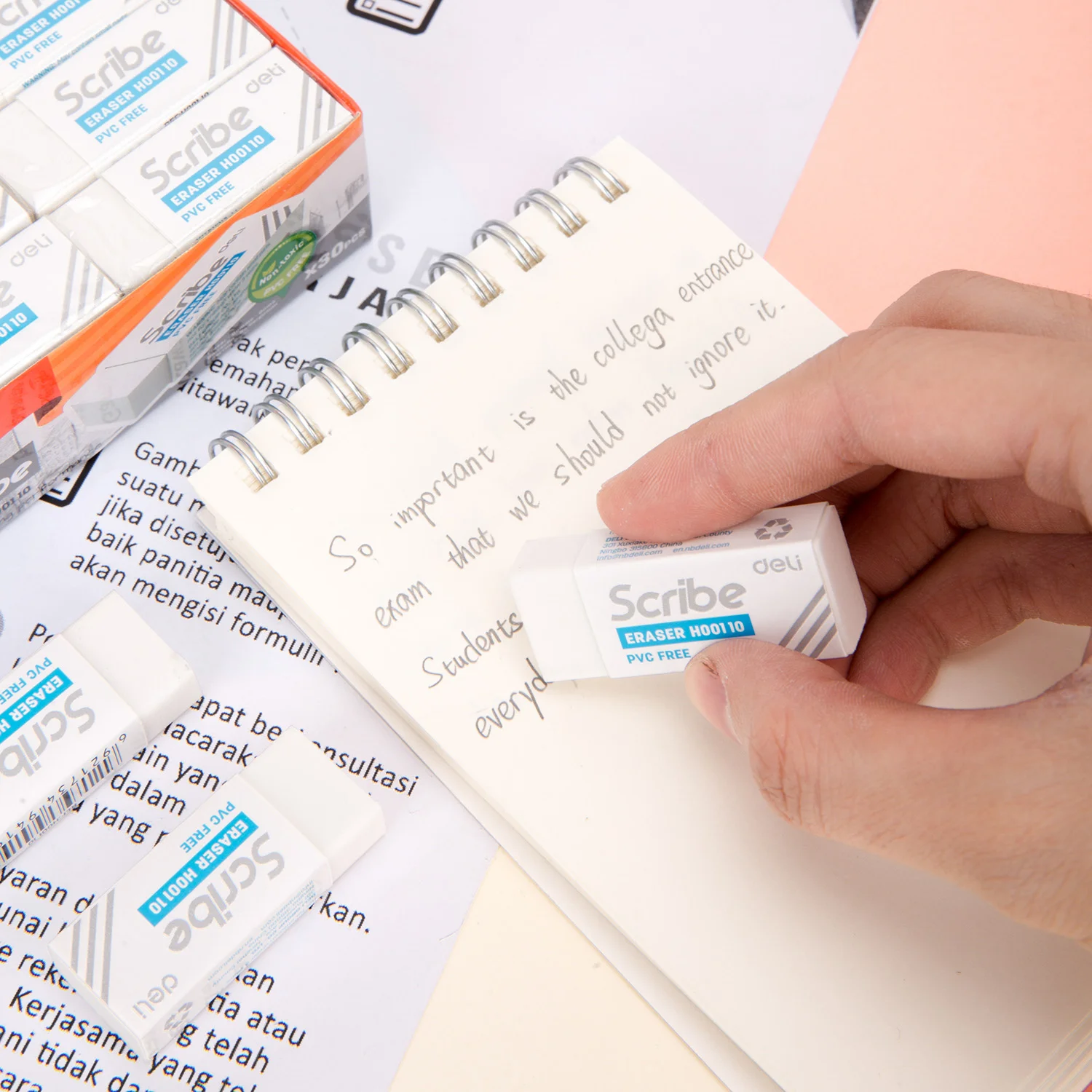 Radiera DELI Scribe, medie